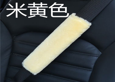 Κίνα Μπεζ καλύψεις ζωνών ασφαλείας χρώματος χνουδωτές για τα αυτόματα αυτοκίνητα, Sheepskin μαξιλάρια μαξιλαριών ζωνών ασφαλείας προμηθευτής