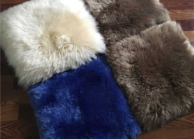 Sheepskin της Αυστραλίας ο καναπές ρίχνει την ενιαία πλαισιωμένη γούνα μαξιλαριών με το χρώμα/το μέγεθος συνήθειας