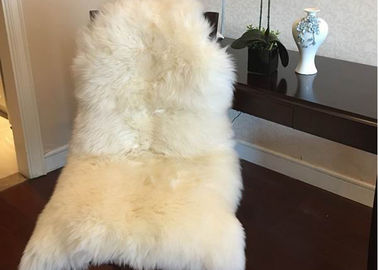 Κίνα Εγχώριο διακοσμητικό άσπρο πραγματικό Sheepskin μακρύ μερινός μαλλί 60 X 90cm κουβερτών φυσική μορφή  προμηθευτής