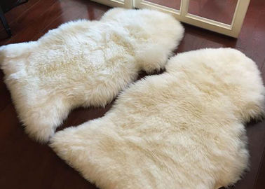 Κίνα Μαλακή άσπρη κουβέρτα πατωμάτων γουνών καθιστικών, ομαλές Sheepskin μαλλιού καλύψεις καθισμάτων αυτοκινήτων  προμηθευτής