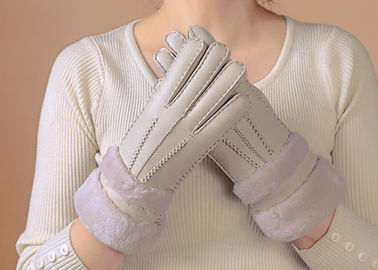 Κίνα Ευθυγραμμισμένα Shearling γάντια των αδιάβροχων γυναικών, γυναικείο γκρίζα Sheepskin γάντια  προμηθευτής