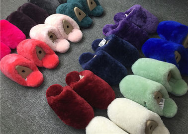 Κίνα Των βαμμένων γυναικών χρωμάτων εσωτερικών ευθυγραμμισμένη γούνα απορρόφηση υγρασίας παντοφλών μαλακή μόνη προμηθευτής