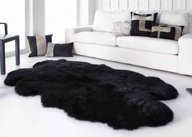 Κίνα Η ομαλή μαύρη γούνα επιφάνειας ρίχνει τη γενική, μαύρη υπερβολικά μεγάλη Sheepskin κουβέρτα προμηθευτής