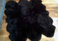 Η ομαλή μαύρη γούνα επιφάνειας ρίχνει τη γενική, μαύρη υπερβολικά μεγάλη Sheepskin κουβέρτα προμηθευτής