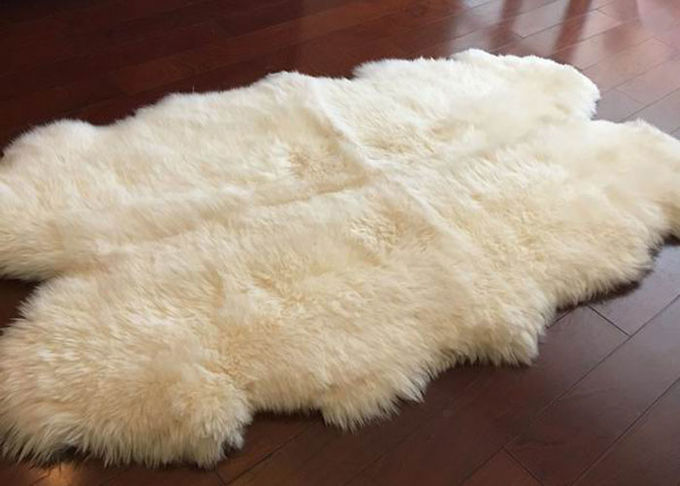Πραγματικά Sheepskin κουβερτών μεγάλα πόδια 4 X 6 4 κουβερτών περιοχής μαλλιού της Αυστραλίας ελεφαντόδοντου άσπρα δέρμα