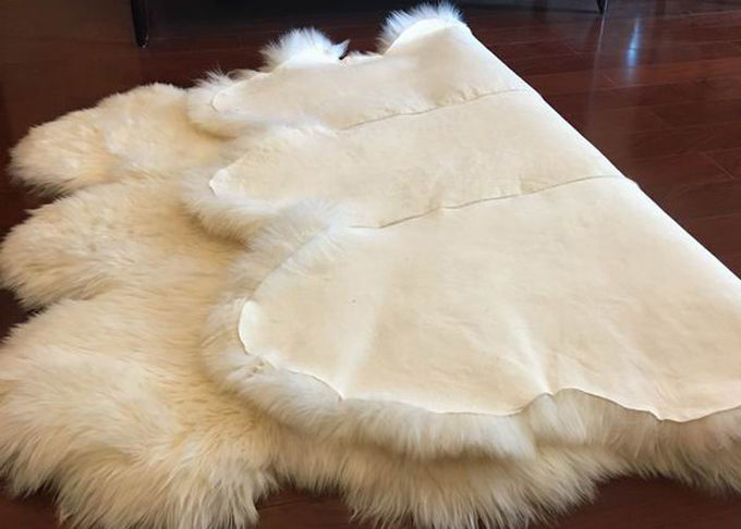 Ενιαίο Sheepskin κρέμας δερμάτων πραγματικό ομαλό μαλλί κουβερτών με το υπερβολικά μεγάλο μέγεθος