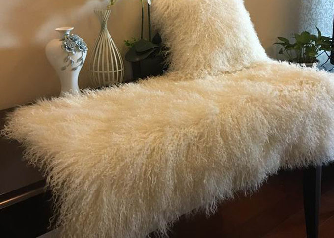 Ο μογγολικός Sheepskin μαξιλαριών γουνών μακρύς σγουρός άσπρος θιβετιανός καναπές μαλλιού αρνιών ρίχνει