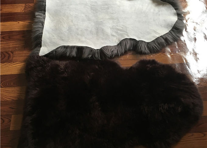 Μερινός μακροχρόνιο Sheepskin μαλλιού πραγματικό σκοτεινό καφετί χρώμα κουβερτών για το σχέδιο εγχώριων πατωμάτων