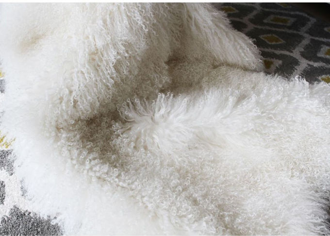 Μογγολική μακριά πραγματική Sheepskin κουβέρτα άνετη για το σπίτι Textil/κατασκευή του ενδύματος