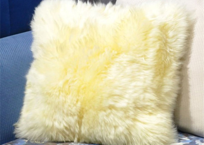 Lambswool εγχώριων αυτοκινήτων διακοσμητικό μαξιλάρι καθισμάτων θερμό με το βαμμένο μερινός κουρευμένο μαλλί
