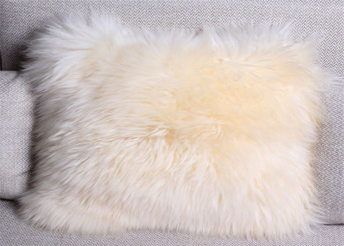 Lambswool εγχώριων καναπέδων διακοσμητική τετραγωνική μορφή μαξιλαριών καθισμάτων με το μακρύ ομαλό μαλλί