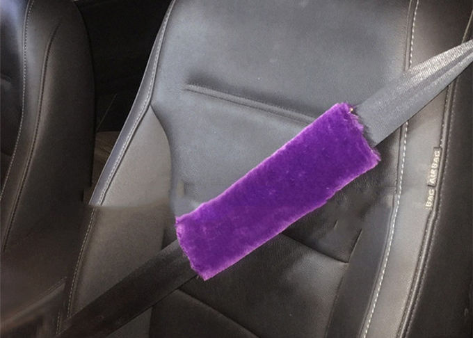 Ο cOem που βάφεται χρωματίζει τα μαξιλάρια ώμων καλύψεων ζωνών ασφαλείας αυτοκινήτων με το μακρύ μαλακό μαλλί