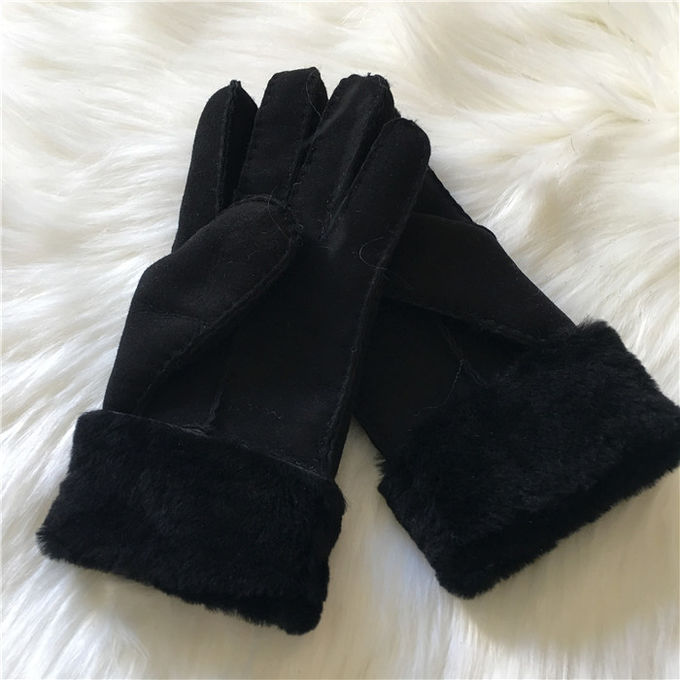 Για άνδρες και για γυναίκες Sheepskin γάντια δερμάτων γυναικείων αρνιών χειμερινών γαντιών μανσετών γουνών μακριά μοντέρνα
